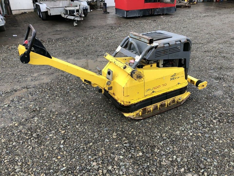 Wacker DPU 100 70Le Rüttelplatte Stampfer 750 mieten in Mücke – 4