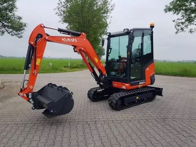 Minibagger Poolbau Kabelbau mieten bei LO Maschinenverleih – 3