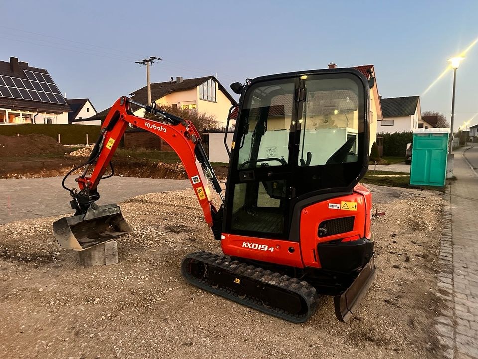 Minibagger Bagger 3 t gewerblich mieten bei LO Maschinenverleih – 4