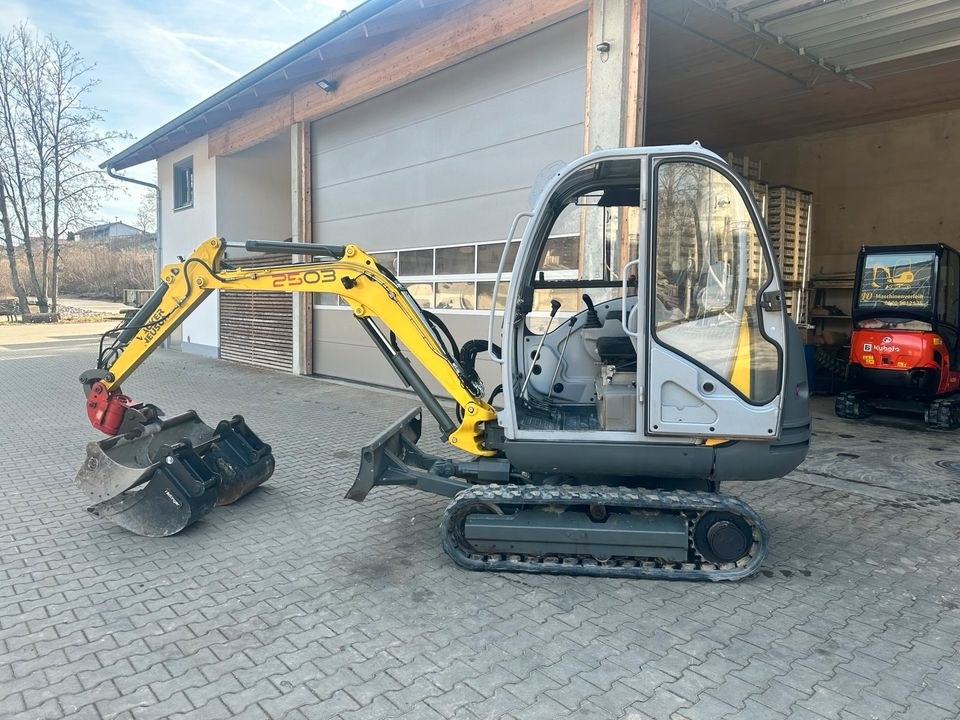 Minibagger Wacker 3,3 Tonnen Bagger mieten bei LO Maschinenverleih – 4