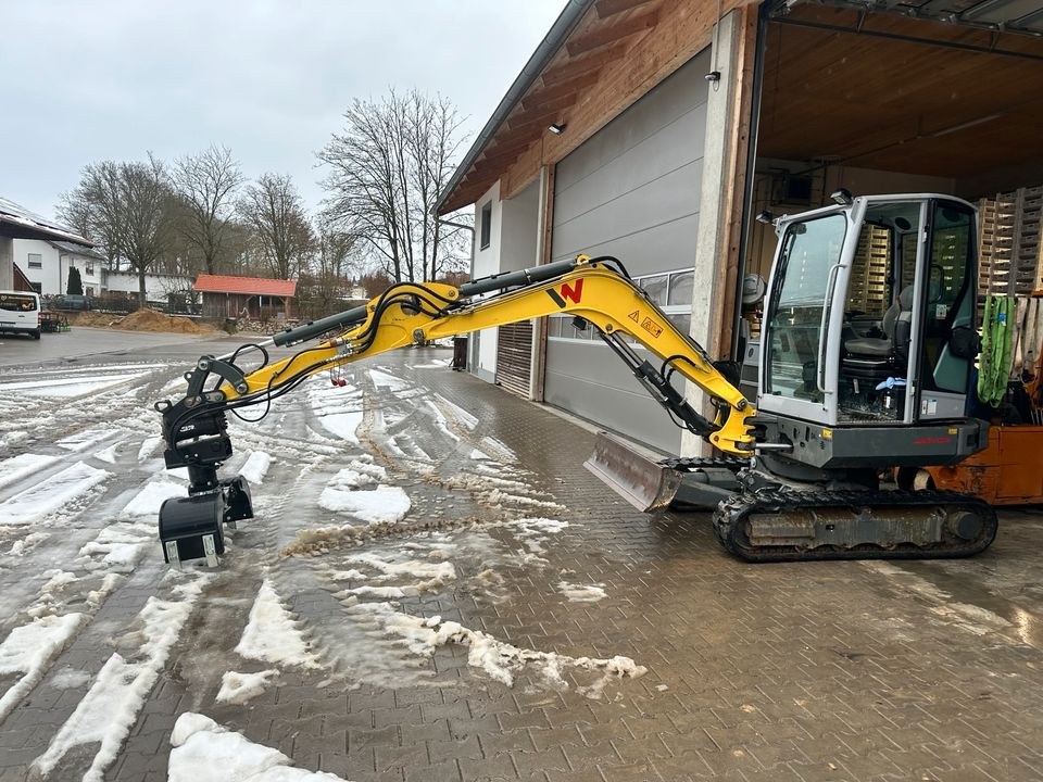 Minibagger 2 5t Lader Radlader mieten bei LO Maschinenverleih – 4
