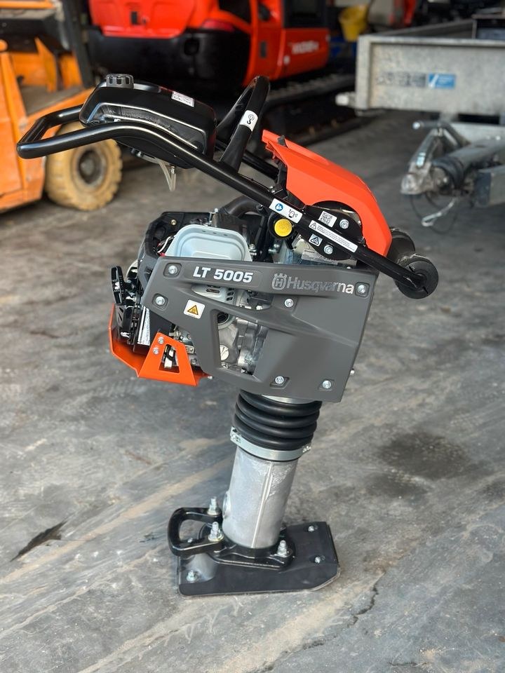Rüttelplatten Weber Wacker Baumaschinen mieten bei LO Maschinenverleih – 2