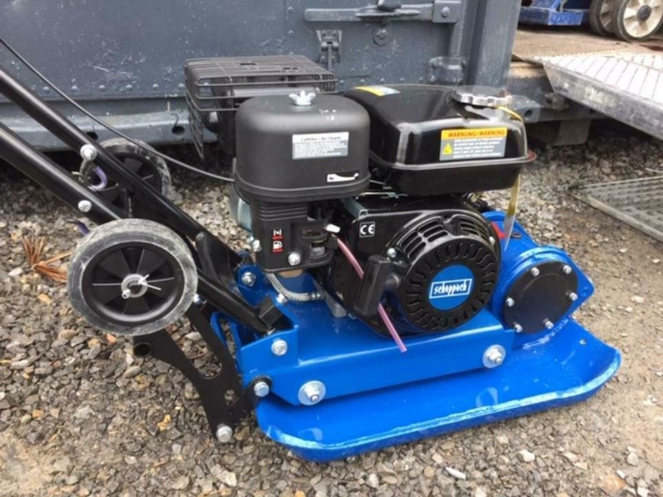 Rüttelplatte ca 85 kg verdichten stampfen mieten bei MPS Baumaschinen – 4
