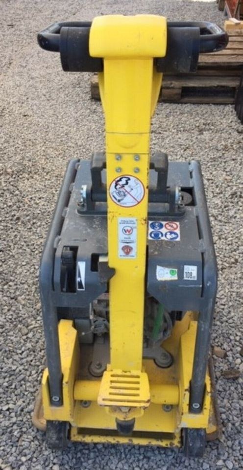 Rüttelplatte Stampfen Verdichten 250kg mieten bei MPS Baumaschinen – 2