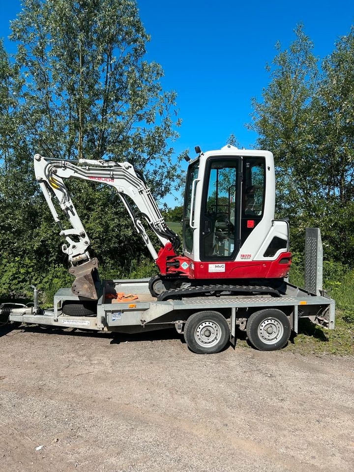 Minibagger Kompaktbagger Takeuchi Kubota mieten in Pölitz