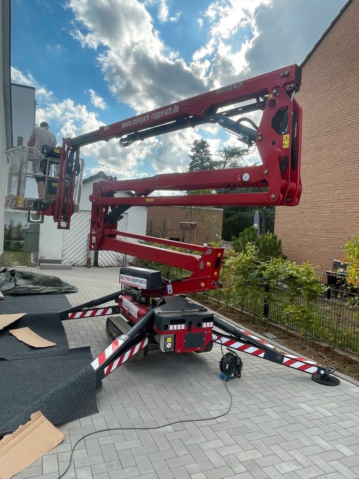 Arbeitsbühne Teleskoparbeitsbühne Hinowa Lift mieten in Euskirchen – 3