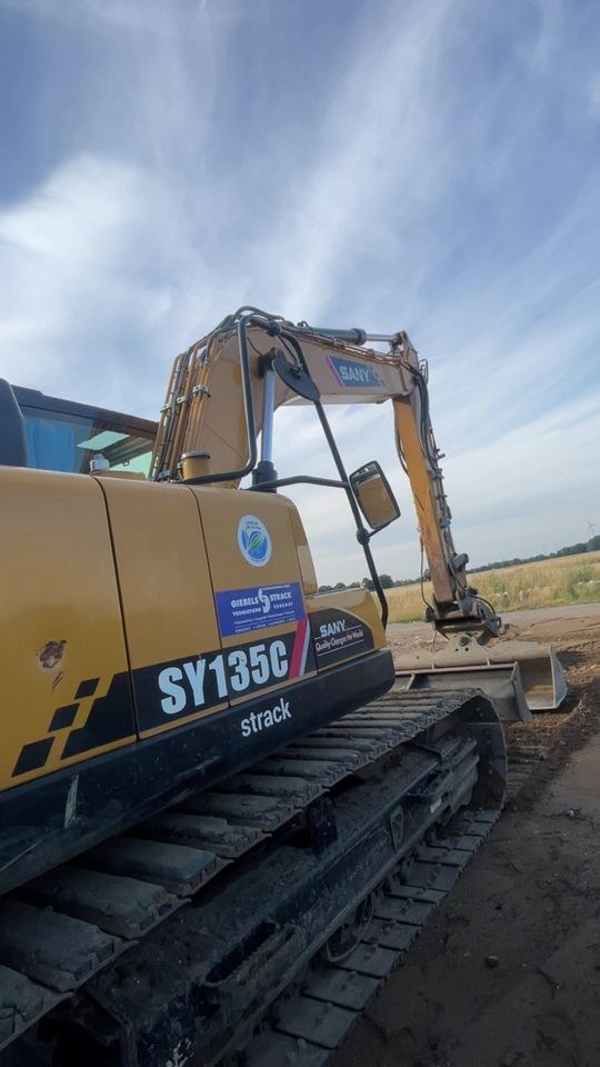 Bagger to Mietbagger Sany SY135C Abriss Bauen mieten in Euskirchen – 4