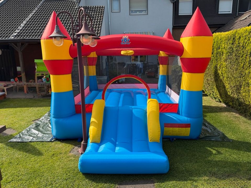 Hüpfburg Kleines Schloss mieten bei Miet- & Eventservice – 2