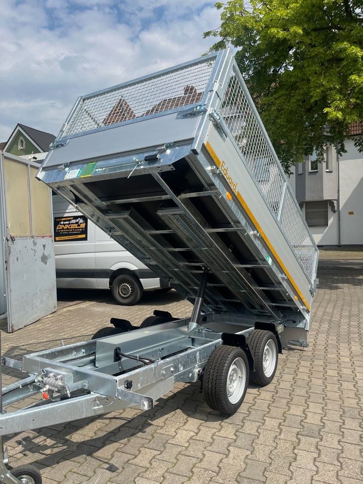 Rückwärtskipper mieten in Lünen – für Erde & Schutt – 3