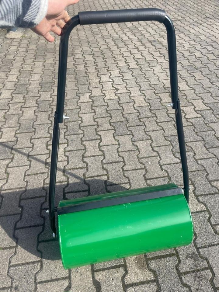Rasenwalze Handwalze 60cm mieten in Lünen – für ebenen Rasen – 3