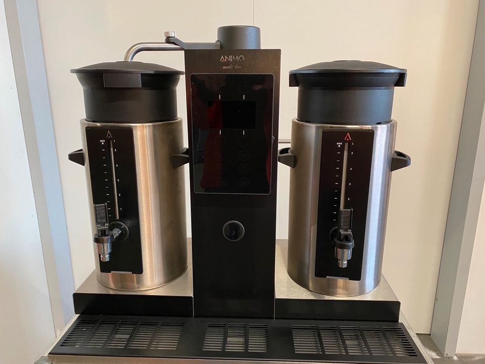 Kaffeemaschine mieten bei PSE-Events – für Fest & Ausschank