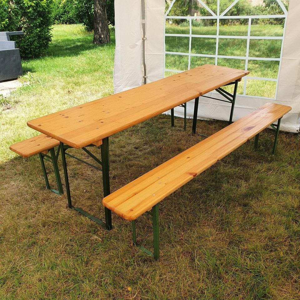 Tische Stühle Stehtisch Mobiliar mieten bei Richter Events – 3