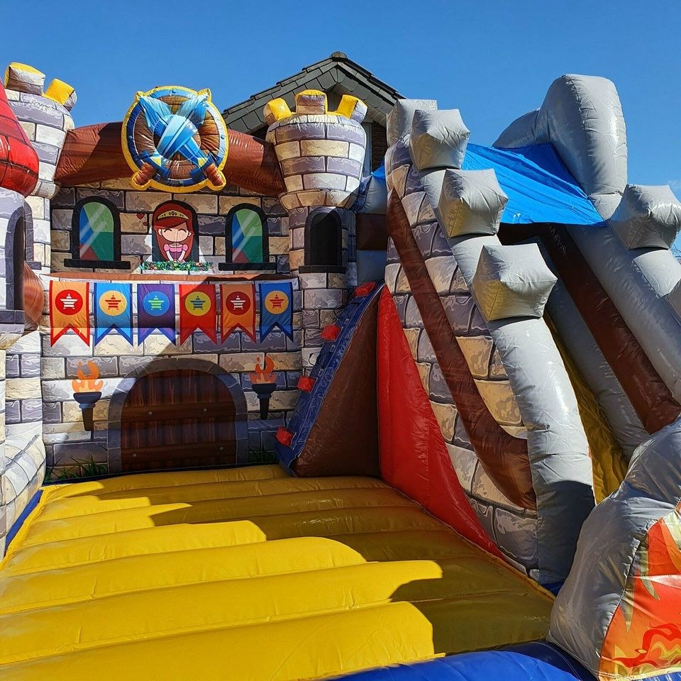 Hüpfburg Ritterburg Rutsche mieten bei Richter Events – 3