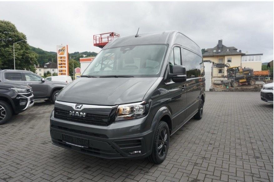 VIP 9 Sitzer BUS mieten bei DS Auto – für Gruppe & Team – 3