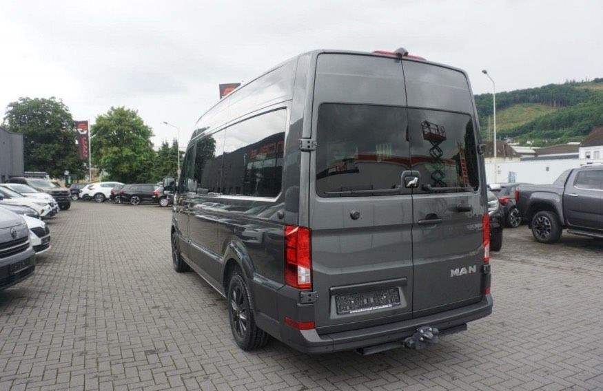 VIP 9 Sitzer BUS mieten bei DS Auto – für Gruppe & Team – 4