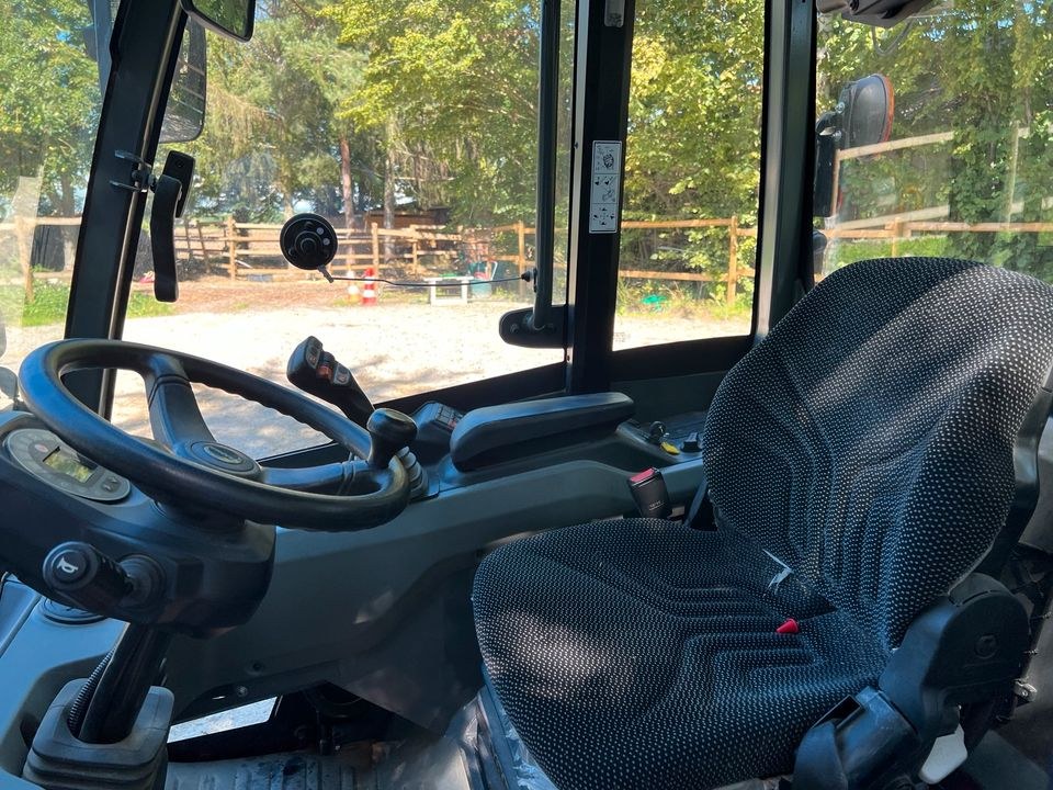 kleiner Radlader Kramer 5035 mieten bei Dennis Schreiber Rent – 3