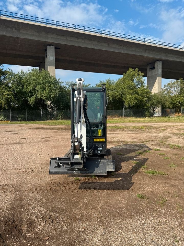 Bobcat Kompaktbagger E16 Anbaugeräte mieten bei Dennis Schreiber Rent – 3