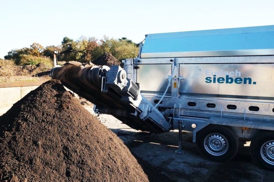 mobile Siebanlage 3,5t Gremac E2+ mieten bei SiebTech