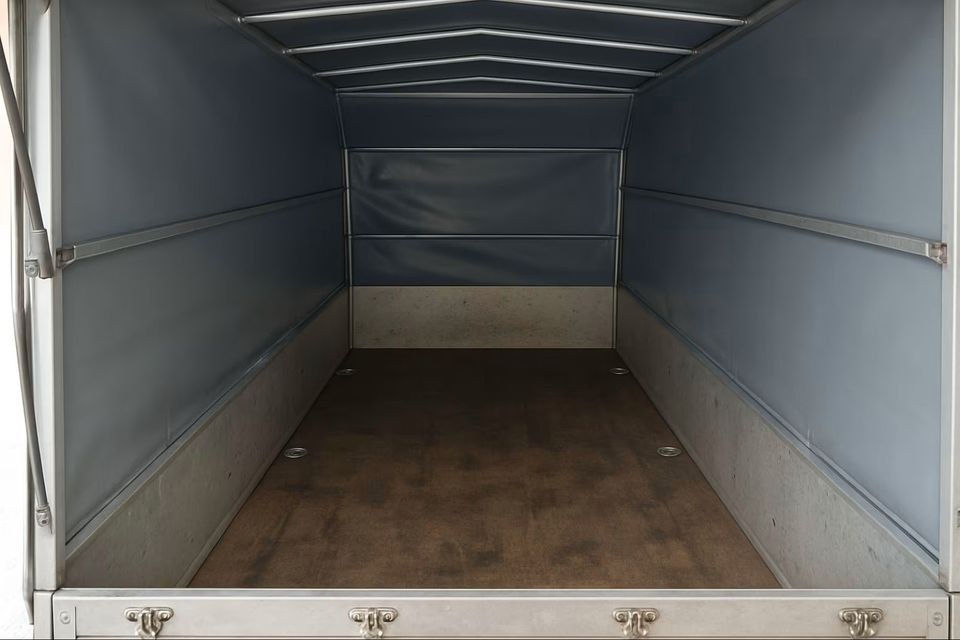 PKW Anhänger Plane Nutzlast 900 kg mieten in Meinerzhagen – 3