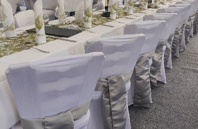 Satin Stuhlschleifen silber mieten in Waging am See – 2