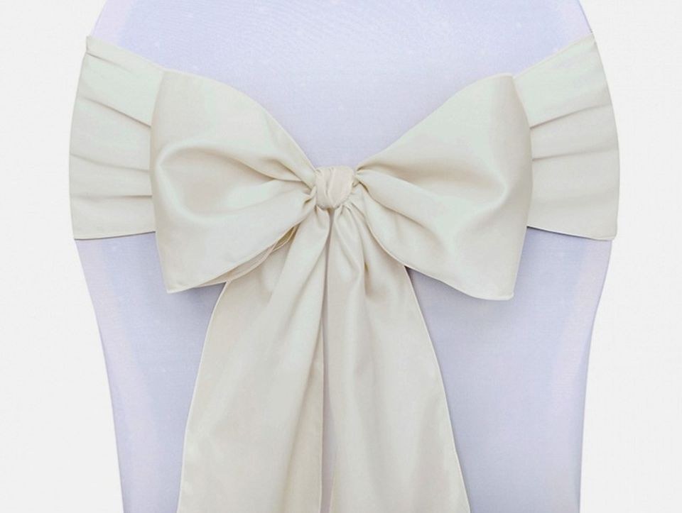Satin Stuhlschleifen creme mieten in Waging am See