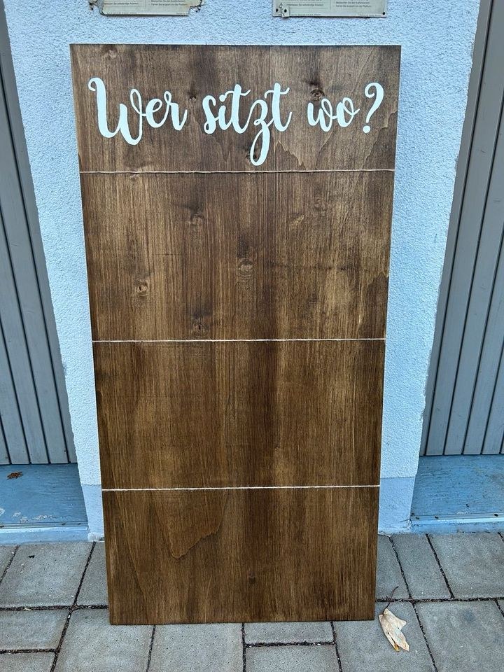 schöner Sitzplan HOLZ mieten in Waging am See – für die Hochzeit – 2