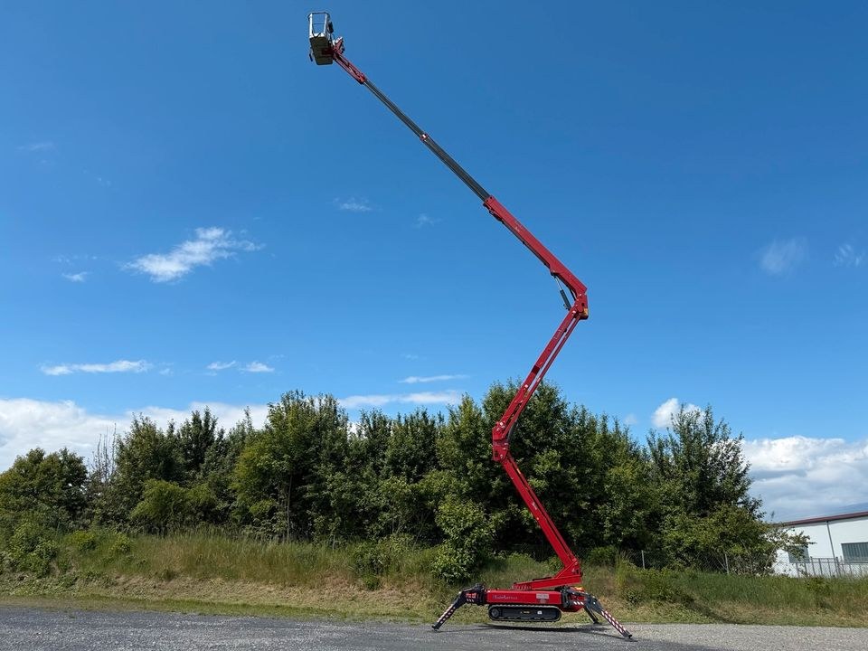 Raupenbühne Hinova Arbeitsbühne Steiger mieten bei Waldis Mietpark – 4