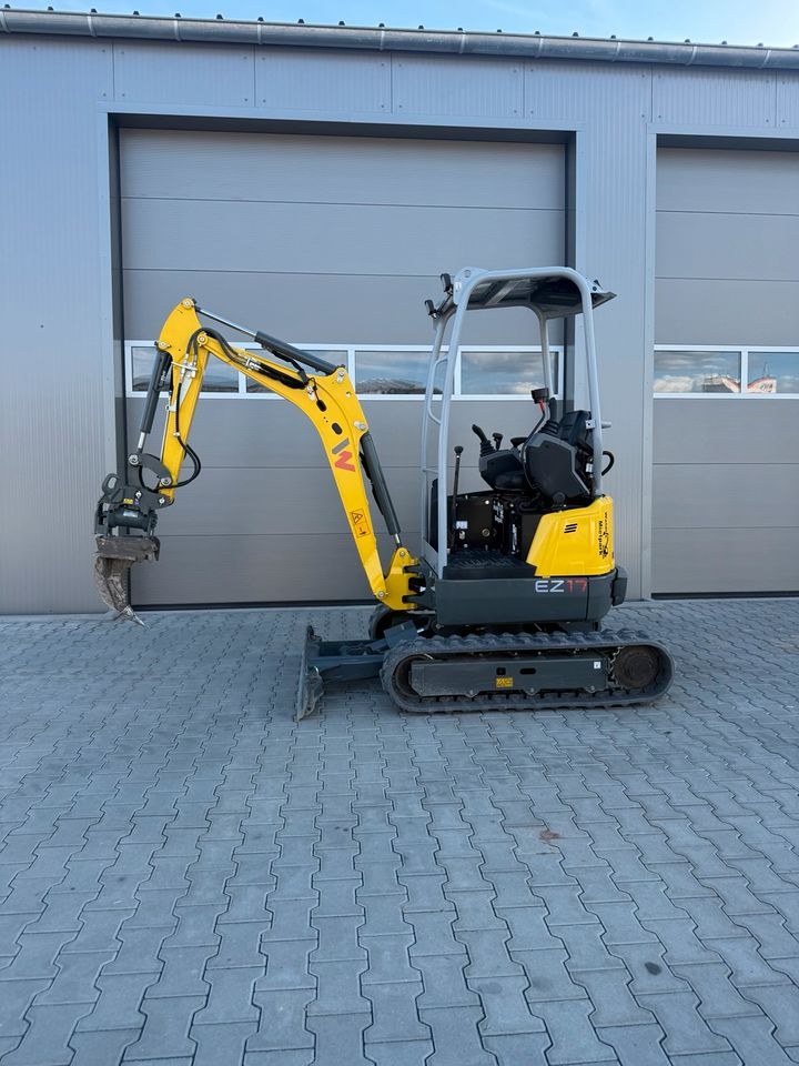 Bagger Wacker EZ 17 Reißzahn mieten bei Waldis Mietpark – 2