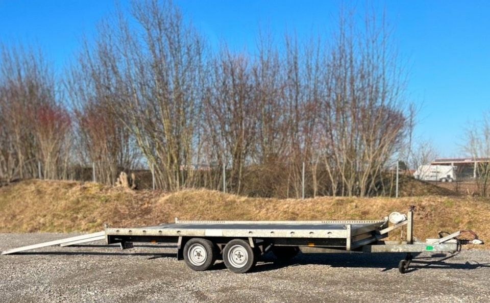 Autotransportanhänger Trailer Anhänger mieten bei Waldis Mietpark – 2