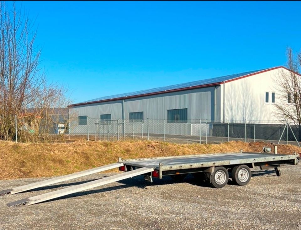 Autotransportanhänger Trailer Anhänger mieten bei Waldis Mietpark