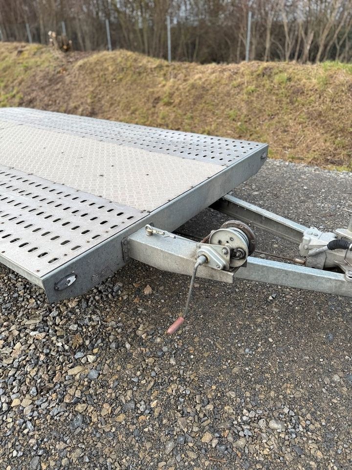 Autotransportanhänger Trailer Anhänger mieten bei Waldis Mietpark – 4