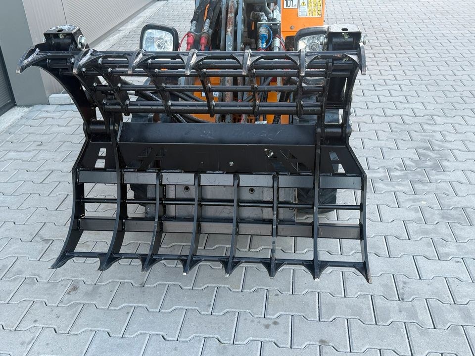 Radlader Hydraulische Greifer mieten bei Waldis Mietpark – 3
