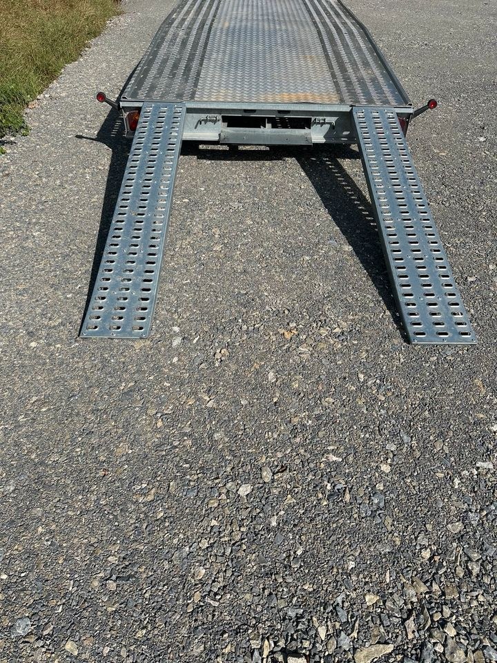 Autotransportanhänger Trailer Anhänger mieten bei Waldis Mietpark – 3