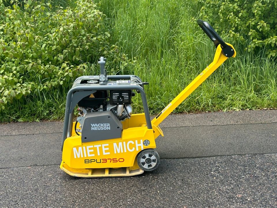 Rüttelplatte 70kg 850kg mieten bei Waldis Mietpark – 2