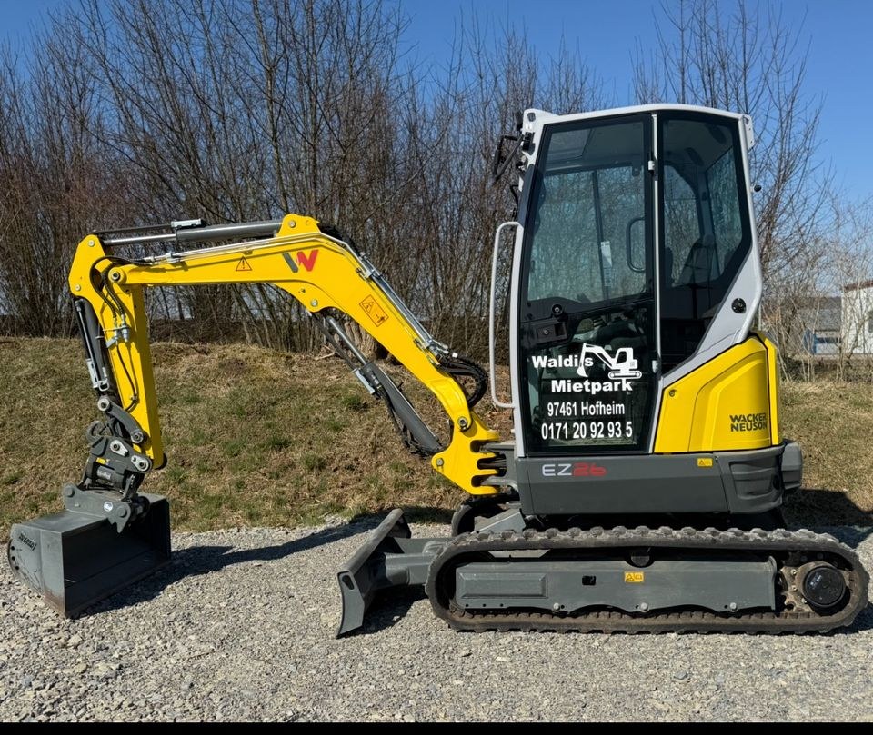 Bagger Wacker Neuson EZ26 mieten bei Waldis Mietpark