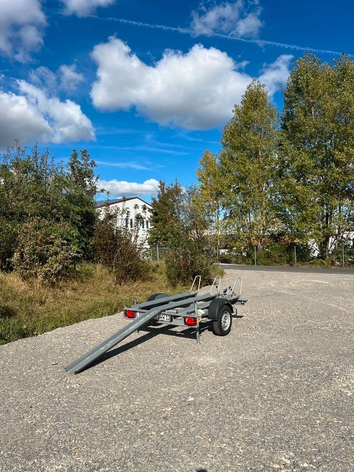 Motorradanhänger Anhänger mieten bei Waldis Mietpark