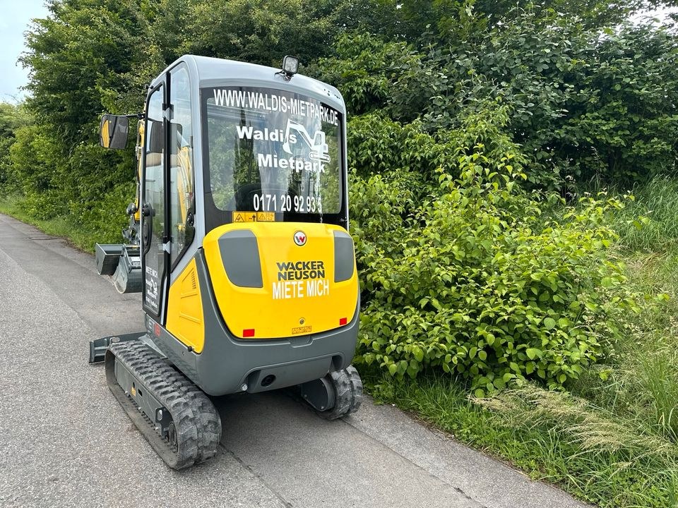 Bagger Wacker Neuson ET 18 inkl Löffelpacket mieten – 4