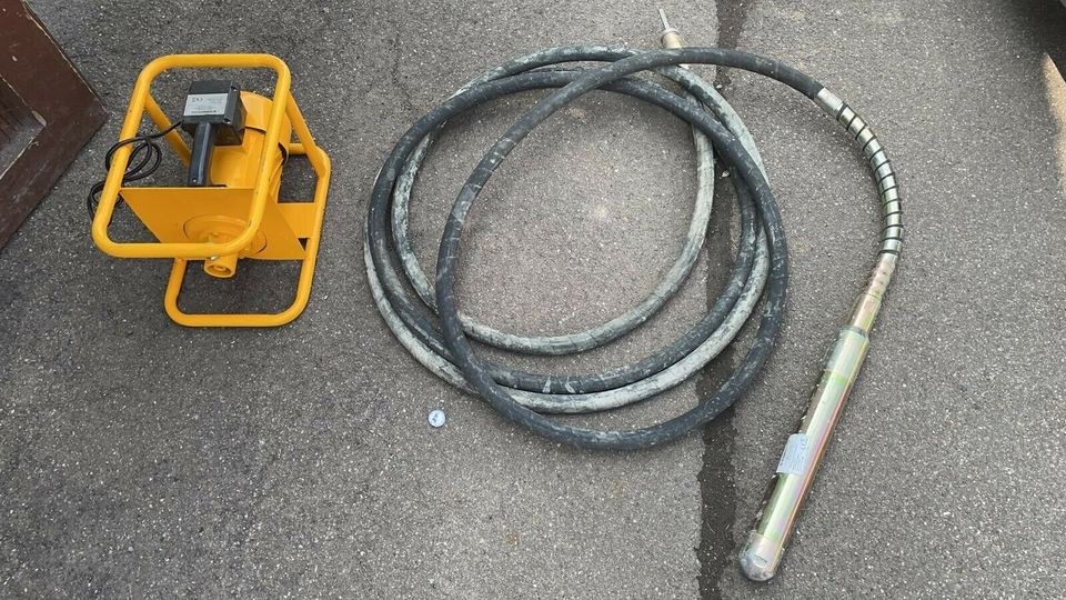 3000W Betonrüttler 10m Rüttelflasche Rüttler mieten in Geislingen