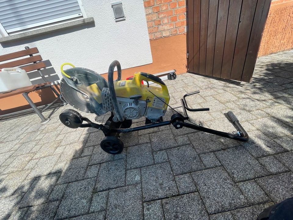 Trennschneider Motorflex Fugenschneider Flex mieten in Geislingen – 4