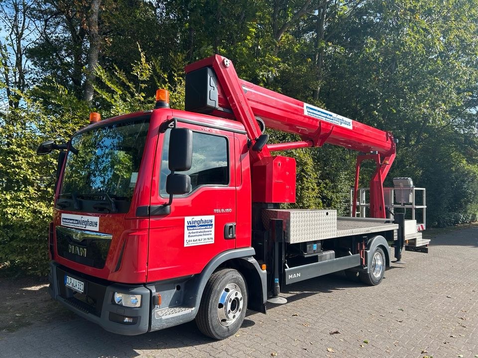 LKW Arbeitsbühne 33 m Arbeitshöhe mieten in Garrel
