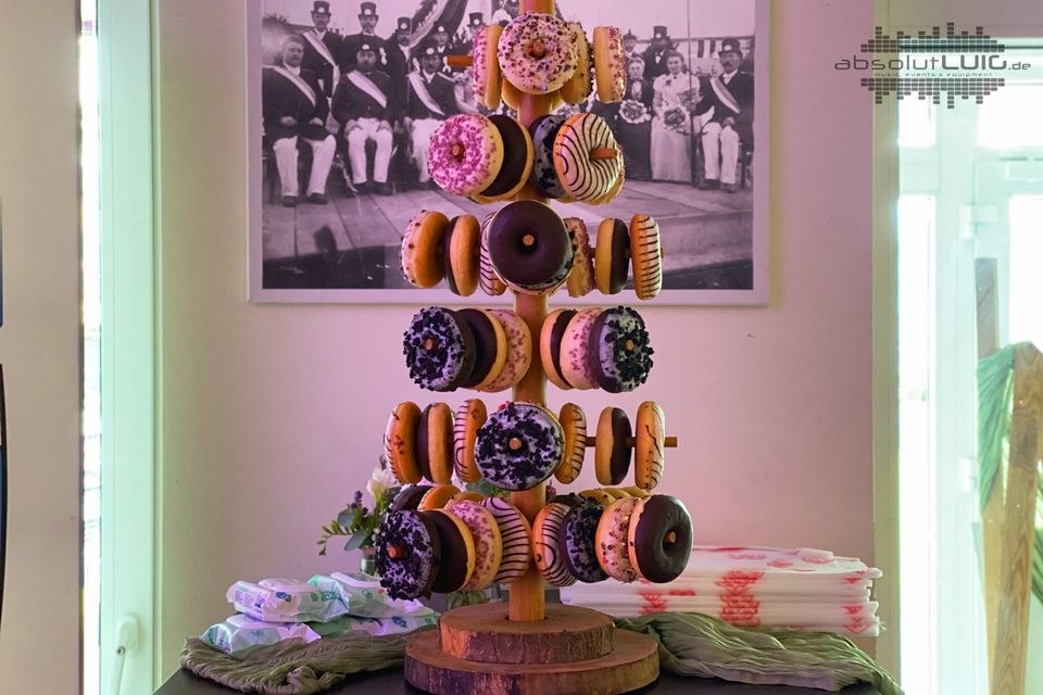 Donut Ständer Wall Candy Bar DJ mieten in Waltrop – mobile Bar