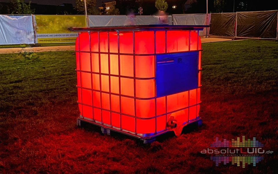Beleuchteter XXL Stehtisch IBC Akku DJ mieten in Waltrop