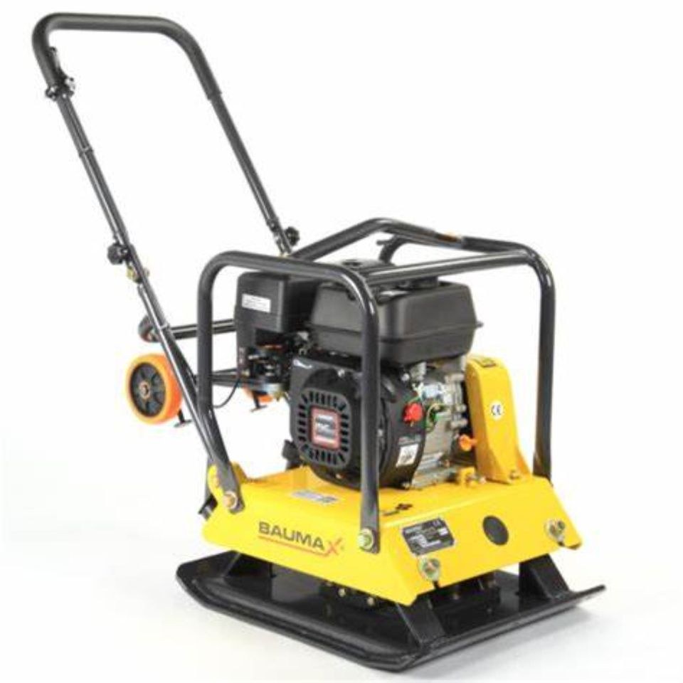 N Rüttelplatte 104 kg 20 kN PU Matte Fahrwerk mieten in Barver
