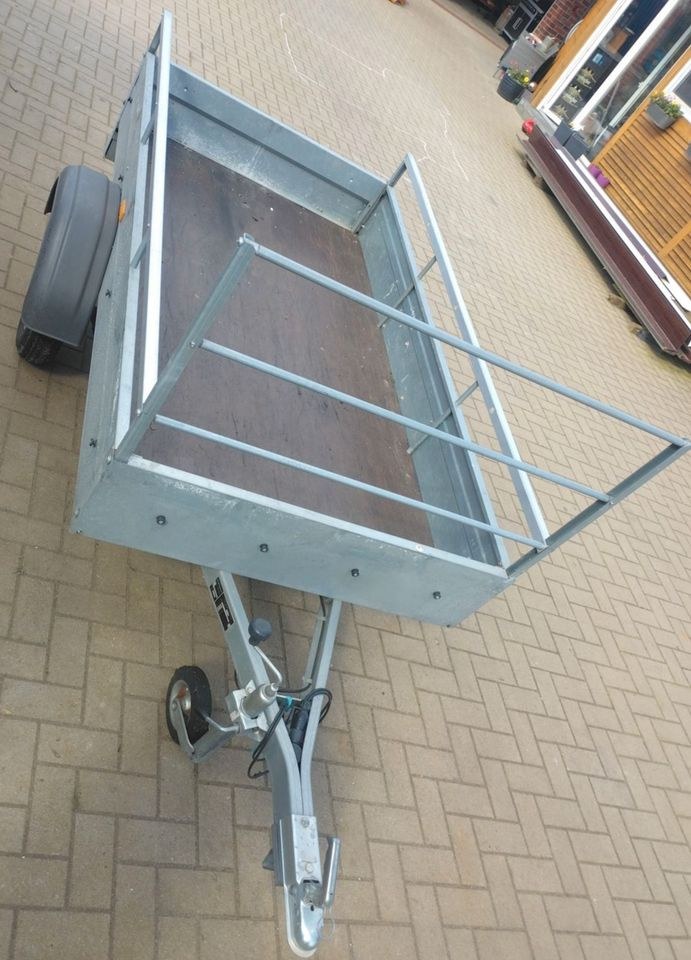 Umzugsanhänger Klein Pkw Anhänger 750kg mieten in Barver – 2