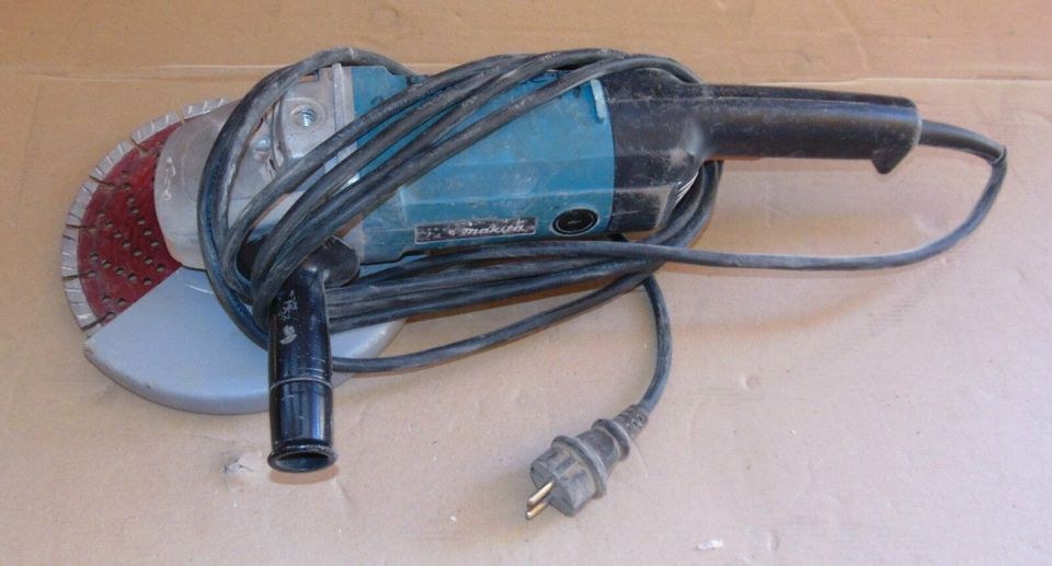 N Makita flex winkelschleifer groß 230mm mieten in Barver – 2
