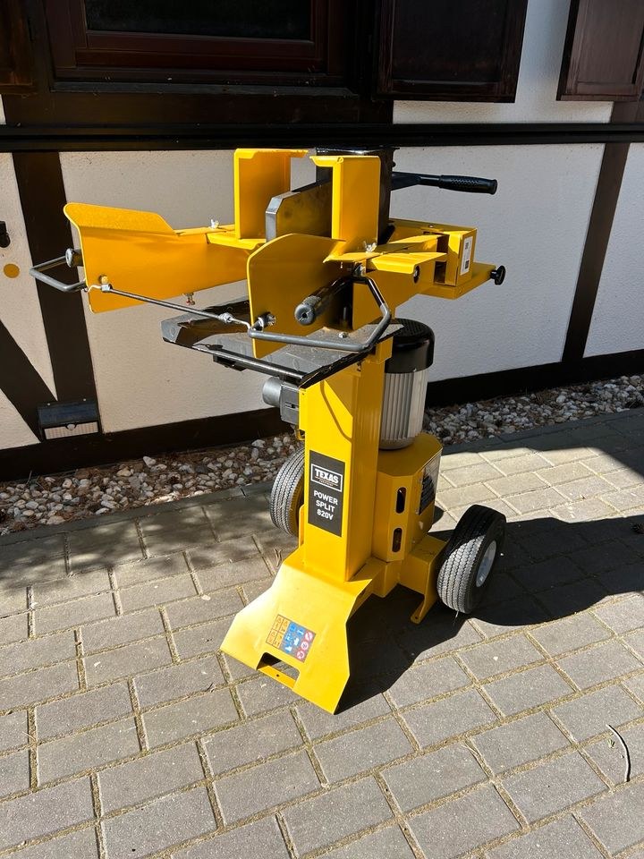 Holzspalter 8t 230v mieten in Wandlitz – für Garten & Grundstück – 2