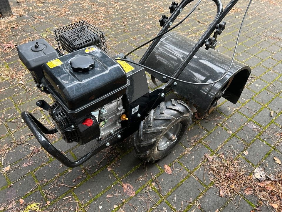 Benzin Motorhacke mieten in Wandlitz – für Beet & Rasenneuanlage