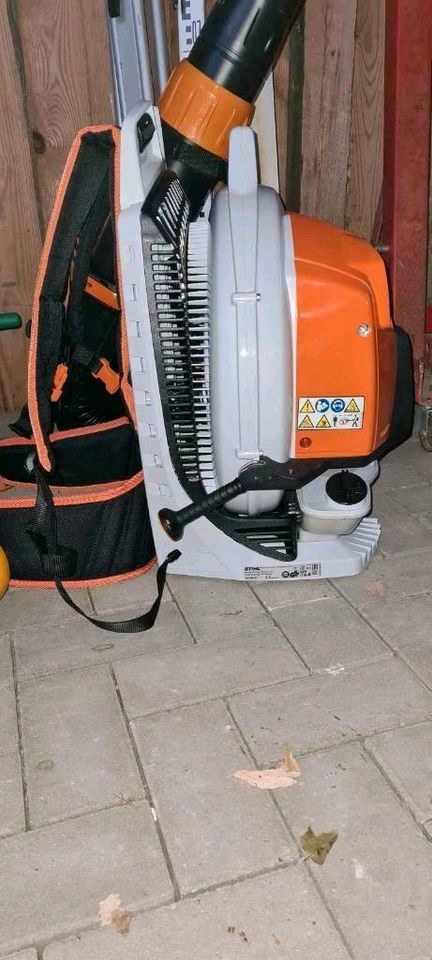 Stihl BR 800 Laubbläser mieten bei SD-Baumaschinen – 4