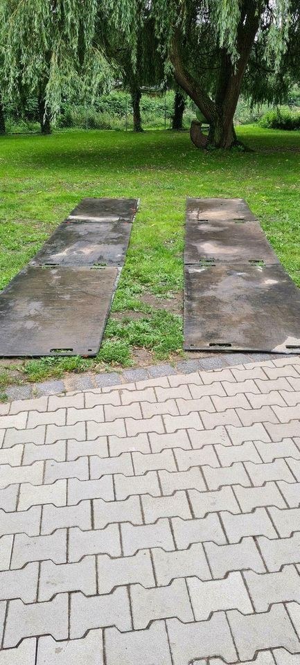 Kunststoff Fahrplatten mieten bei SD-Baumaschinen – für die Baustelle – 2