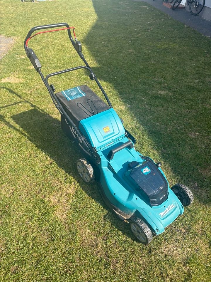 Makita DLM 480 Akku Rasenmäher Mulchmäher LXT mieten bei Lolipas